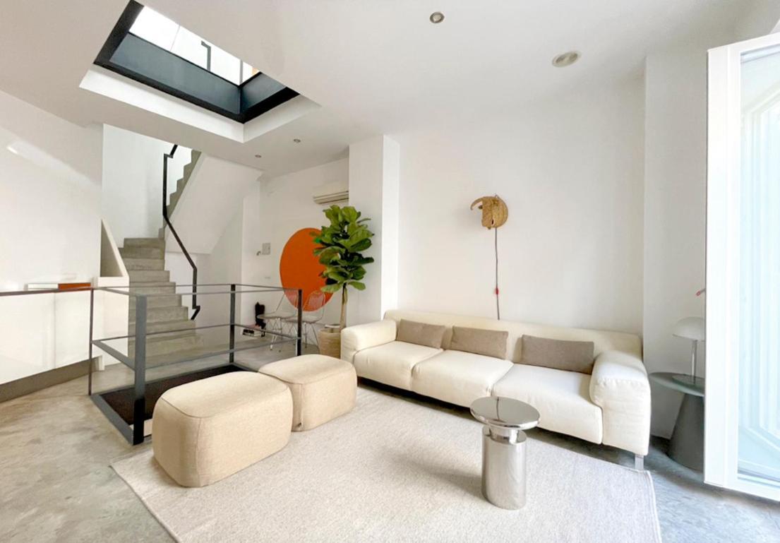 Hébergement de vacances Alameda Modern Art House With Outdoor Jacuzzi In Roof *